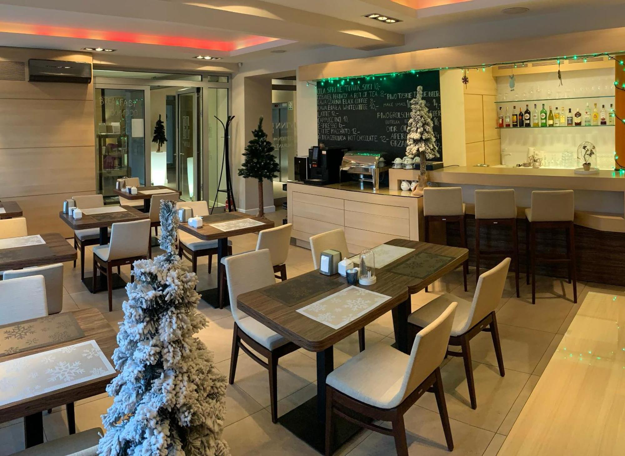 Liv'Inn Aparthotel 크라쿠프 외부 사진